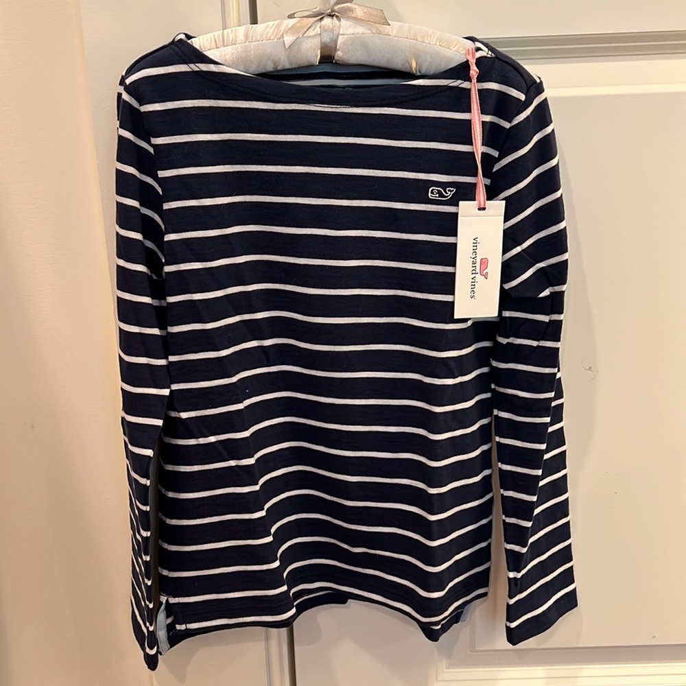 Vineyard Vines girls navy striped shirt, NWT